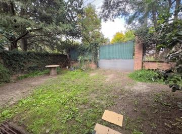 Casa · 340m² · 10 Ambientes · 4 Cocheras · Venta Triplex B° El Cañito Alta Gracia 4 Dorm. y Pileta