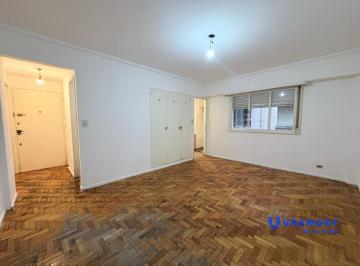 Departamento · 31m² · 1 Ambiente · Sarandi Al 200 - 1 Amb. en Alquiler Barrio de Congreso - Lavadero y Cocina Independientes!
