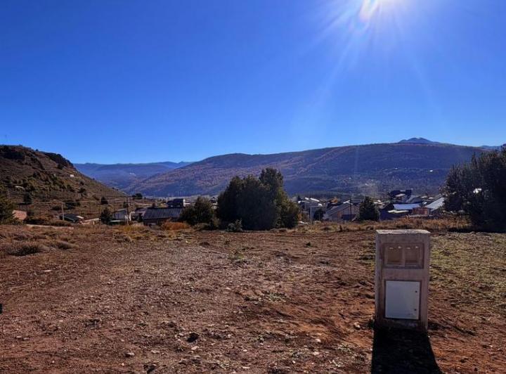 Terreno · 220m²