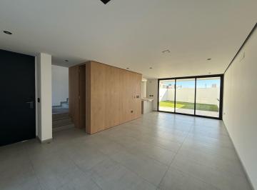 Casa · 180m² · 5 Ambientes · 2 Cocheras · Alquilo Duplex de 3 Dorm. a Estrenar en Barrio Cerrado Campo Chico