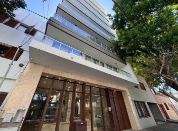 Departamento · 80m² · 3 Ambientes · 1 Cochera · Departamento 17 44 45
