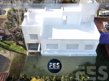 Bodega-Galpón · 81m² · 4 Ambientes · 1 Cochera · Departamentos en Venta de 3 Ambientes Costa Azul Partido de La Costa