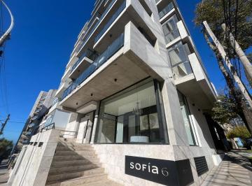Departamento · 50m² · 2 Ambientes · 1 Cochera · Venta Departamento 2 Ambientes en Playa Grande con Cochera