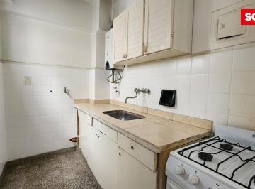 Departamento · 33m² · 2 Ambientes · Departamento en Venta Balvanera 2 Ambientes Piso Alto Apto Credito