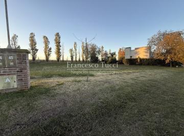 Terreno · 900m² · Lote en Venta Barrio Los Juncos Luján