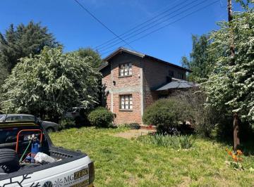 Casa de 7 ambientes, El Bolsón · Casa 4 Dorm. en B° Abedules – Centro de El Bolsón