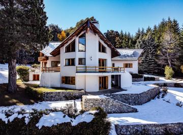 Casa · 1000m² · 6 Ambientes · 1 Cochera · Casa en Venta Ubicado en Lago Moreno, Bariloche