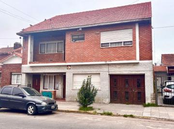 Casa de 7 ambientes, Mar del Plata · Casa con Departamento en Chauvin