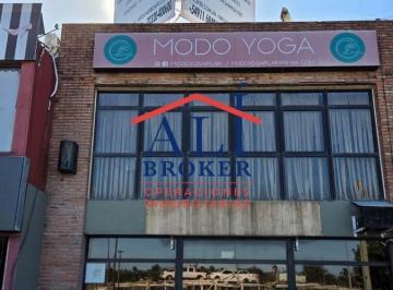 Local comercial · 160m² · 2 Ambientes · Local en L. Cachorros