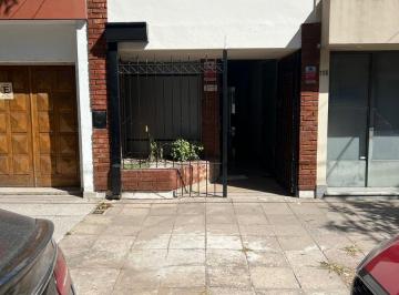 Casa · 82m² · 6 Ambientes · Casa en Centro de Lujan
