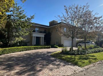 Casa de 6 ambientes, Malvinas Argentinas · Venta Casa San Jorge Village