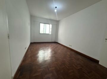 Bodega-Galpón · 20m² · 1 Ambiente · Departamento de 1 Ambiente en Venta en Caballito Luminoso, en Excelente Condiciones y Ubicación