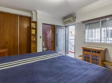 Casa · 420m² · 10 Ambientes · Venta Casa Multifamiliar de Lujo con 10 Habit en Villa Celina