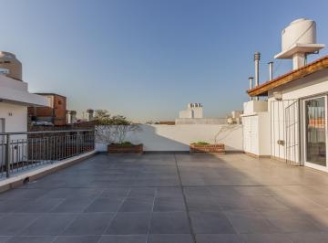 Casa · 420m² · 10 Ambientes · Venta Casa Multifamiliar de Lujo con 10 Habit en Villa Celina
