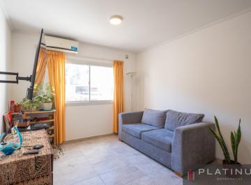 Departamento · 60m² · 3 Ambientes · Departamento en Venta de 2 Dorm. - Villa Carlos Paz
