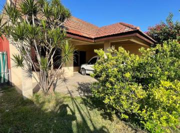 Casa · 80m² · 3 Ambientes · 1 Cochera · Venta Casa 3 Ambientes con Gran Terraza y Jardin
