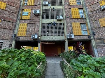 Departamento · 80m² · 4 Ambientes · Departamento en Sarandi