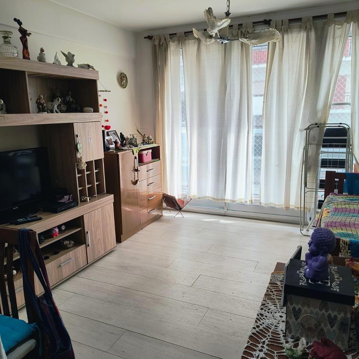 Edificio royal park - torre sur - sgo del estero Y diag. Alberdi. Departamento de 2 ambientes al frente con ventanales en venta mar del plata.