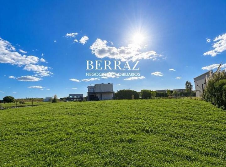 Terreno · 1173m²