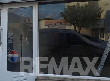 Local comercial · 140m² · Local Comercial en Alquiler – Ameghino
