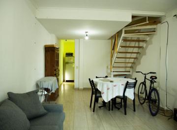 Departamento · 69m² · 3 Ambientes · Duplex en Alquiler - Amenabar 3500