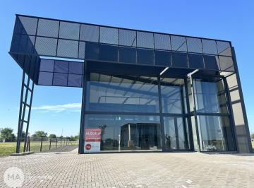 Local comercial · 375m² · 4 Ambientes · Alquiler | Local Comercial 375 m² - Calmo - Funes