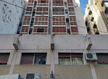 Departamento · 52m² · 2 Dormitorios · B° Centro - Departamento Dos Dorm. Pleno Centro - Ideal Estudiantes!