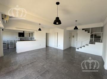 Departamento · 97m² · 4 Ambientes · 1 Cochera · Venta Departamento - 4 Ambientes con Cochera - en Dos Plantas - Lanús Oeste - Excelente Ubicacion