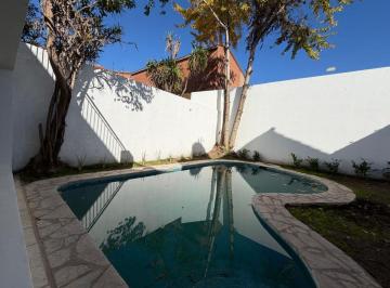 Casa de 5 ambientes, Vicente López · Casa Venta Vicente Lopez