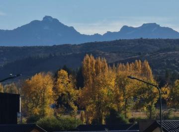 Departamento de 4 ambientes, Esquel · Moderno Duplex en Venta