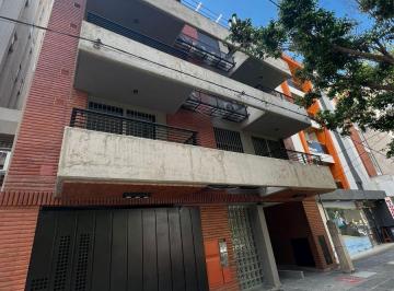 Departamento de 2 ambientes, Córdoba · B° Gral Paz - 1 Dormitorio con Patio Propio - Pileta y Quincho