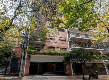 Departamento · 132m² · 4 Ambientes · 1 Cochera · Exclusivo Piso 4amb con Dependencia y Cochera Fija