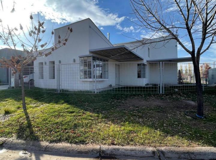 Departamento · 130m² · 4 Ambientes · 1 Cochera