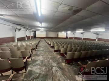 Edificio · 1120m² · 3 Cocheras · Edificio Comercial en Rawson - Mendoza y Perona
