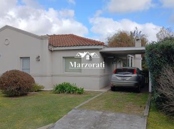 Casa · 70m² · 3 Ambientes · 2 Cocheras · Oprtunidad Venta con Renta - Casa en La Candela