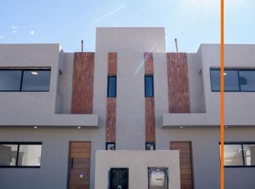 Casa · 110m² · 6 Ambientes · Duplex en Venta Docta