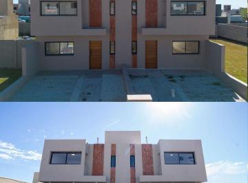 Casa · 110m² · 6 Ambientes · Duplex en Venta Docta