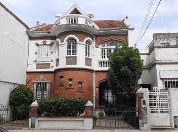 PH · 180m² · 5 Ambientes · PH 6 Ambientes en Venta, Villa Urquiza / Doho