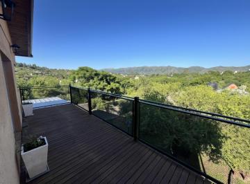 Casa · 237m² · 5 Ambientes · 2 Cocheras · Casa en Venta 3 Dorm. Villa Parque Siquiman