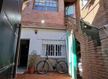 PH · 117m² · 4 Ambientes · Montevideo 1537 3 Dorm.