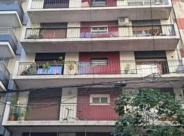 Departamento · 41m² · 2 Ambientes · Departamento en Alquiler: 2 Amb. Muy Lum. Cocina y Baño Completos. Excelente Ubicacion.
