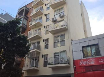 Departamento de 1 ambiente, Belgrano · Magnífico Mono Ambiente Al Frente, Muy Luminoso, con Baulera