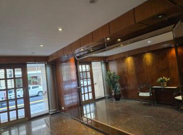 Departamento de 5 ambientes, Flores · Piso Exclusivo por Calidad y Ubicacion y Superficie con Balcon Aterrazado y Cochera