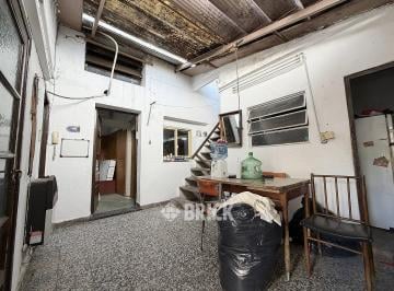 PH · 80m² · 3 Ambientes · PH Sin Expensas en Muñecas Al 800 - Contrafrente Espacio Aereo Terraza Doble Altura