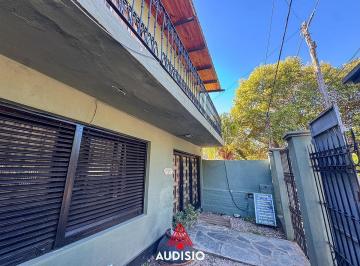 Casa · 160m² · 6 Ambientes · Casaen Venta - B° Paso de Los Andes