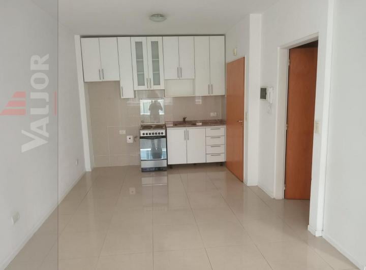Departamento de 1 Ambiente Contrefrente con Balcón