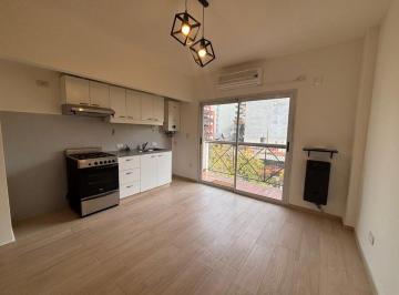 Departamento · 32m² · 1 Ambiente · Venta Monoambiente con Balcón, Excelente Estado.