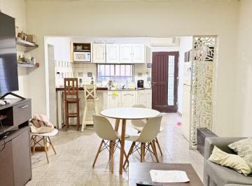 PH de 4 ambientes, Avellaneda · Venta de PH 4 Ambientes a 2 Cuadras de Av Roca. en Crucecita - Avellaneda