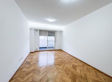 Departamento · 65m² · 3 Ambientes · 1 Cochera · Alquiler Departamento 2 Dorm. Cordoba 600 Frente Monumento Bandera