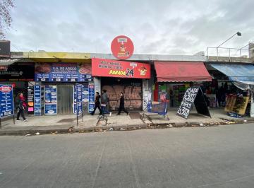 Local comercial de 1 ambiente, Morón · Local Comercial Frente a La Estacion de Morón. Alquiler